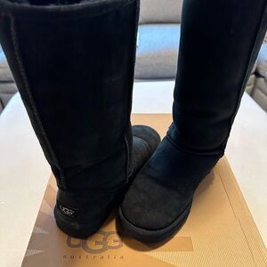 Black Tall Ugg Boot